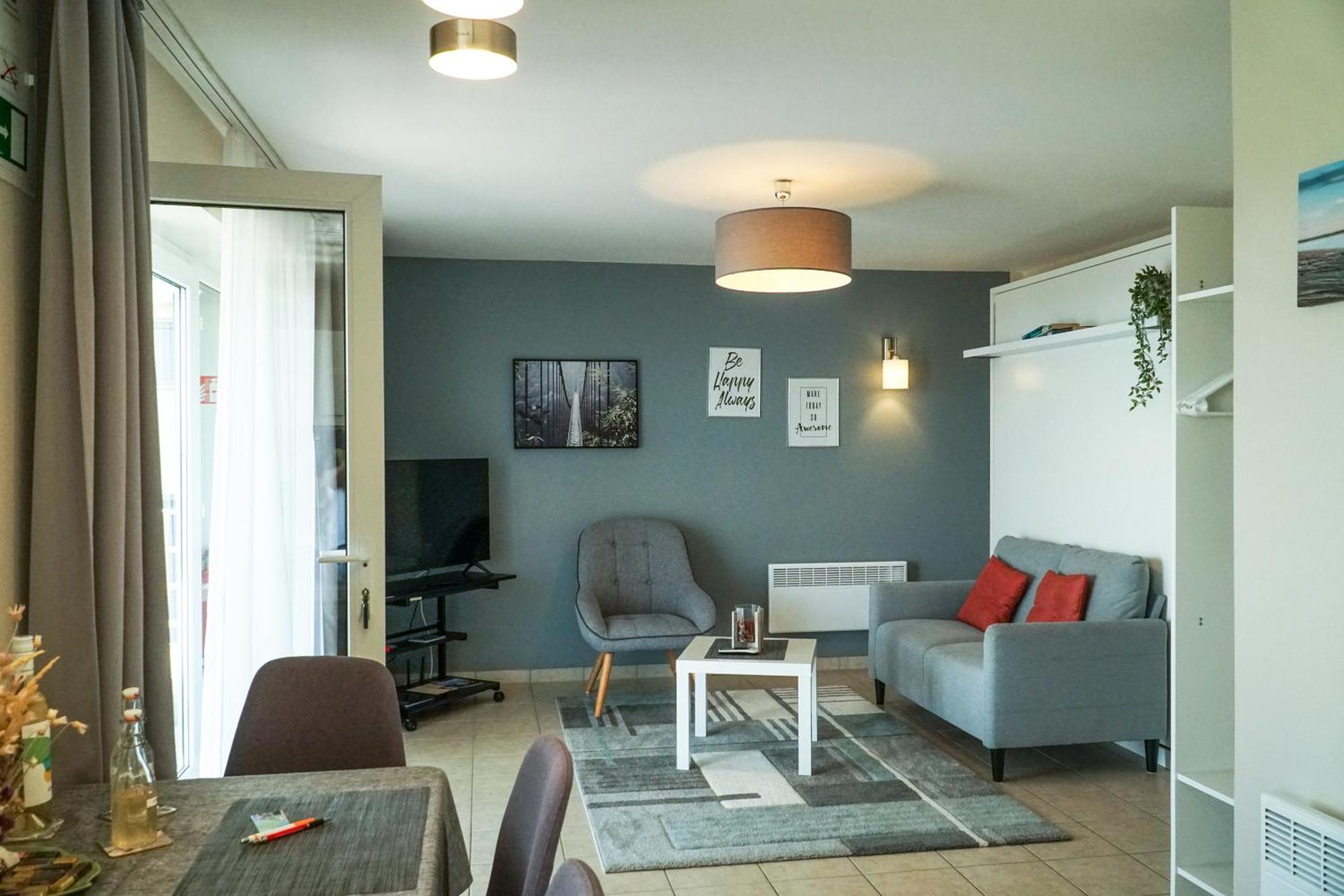 Fuegefa Apartman Balatonalmadi Exterior photo