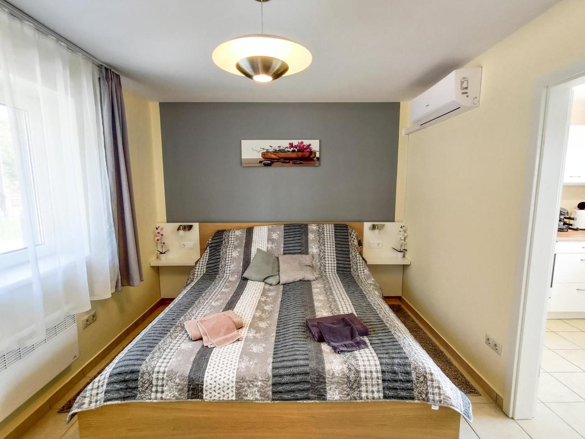 Fuegefa Apartman Balatonalmadi Exterior photo